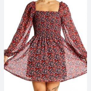 Francesca’s - red floral mini dress - size M